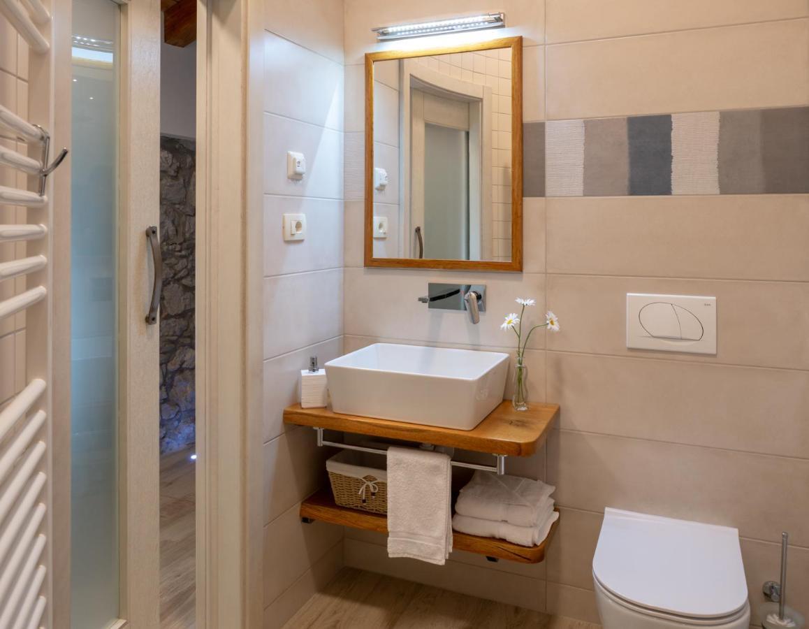 Apartmaji In Sobe Odlicna Hisa Štanjel 외부 사진